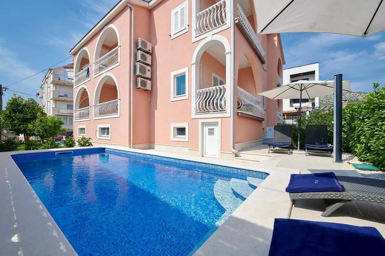 B-2You Trogir Apartament