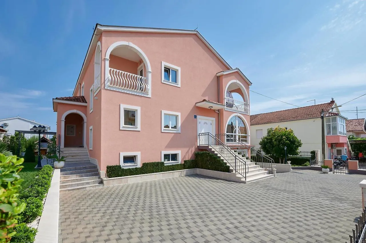 B-2You Trogir Apartament