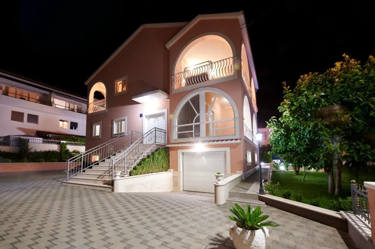 Apartment B-2You Trogir Croatia